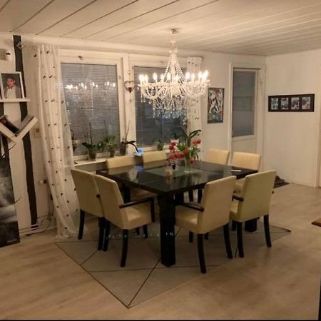 Own Private Room In A Big House! Luleå Esterno foto