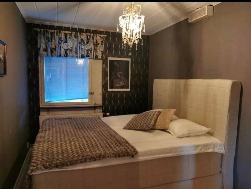 Own Private Room In A Big House! Luleå Esterno foto